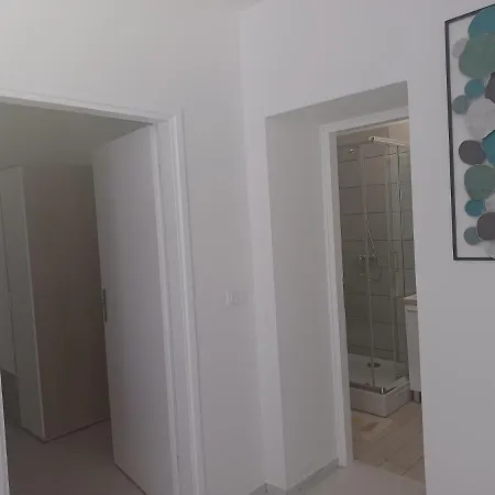 Val 1 Апартаменты Новиград